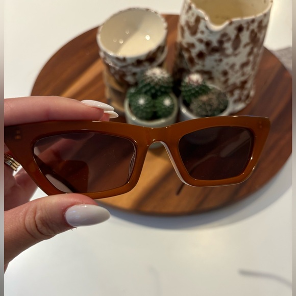 Banbé "Lara" Sunglasses | 59% Off Retail & Discounted Shipping! - Picture 6 of 8